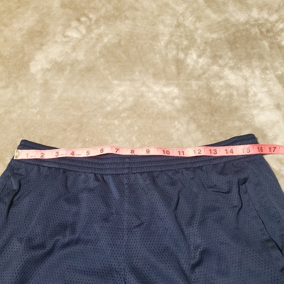 Champion navy blue mesh basketball shorts men size med. Pre-owned - Picture 5 of 7